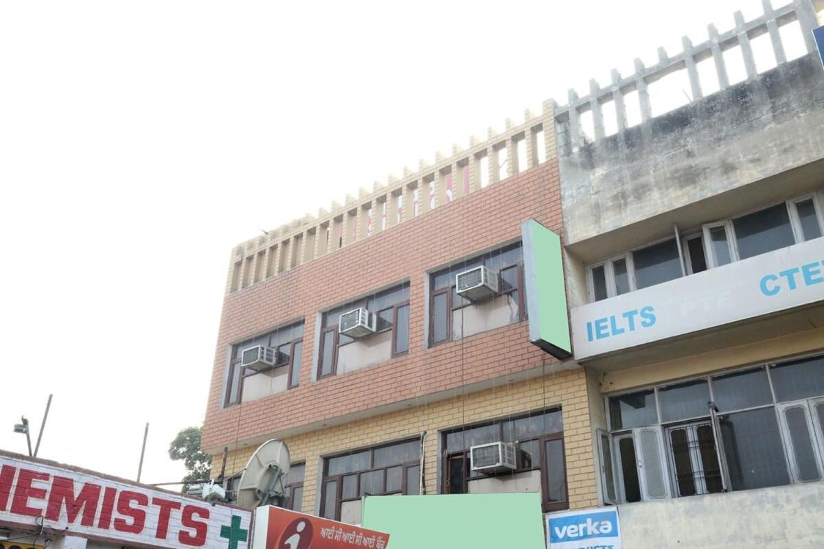 Hotel The Kings Residency Mohali Exterior foto